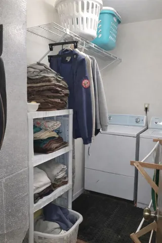 Laundry area located 2nd level Full size washer and dryer