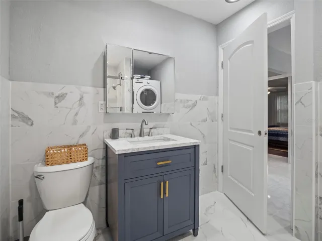 Guest House Bath