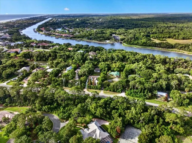 Just minutes to the beach or Intracoastal Water Way.