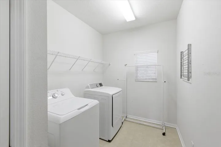 2nd floor laundry