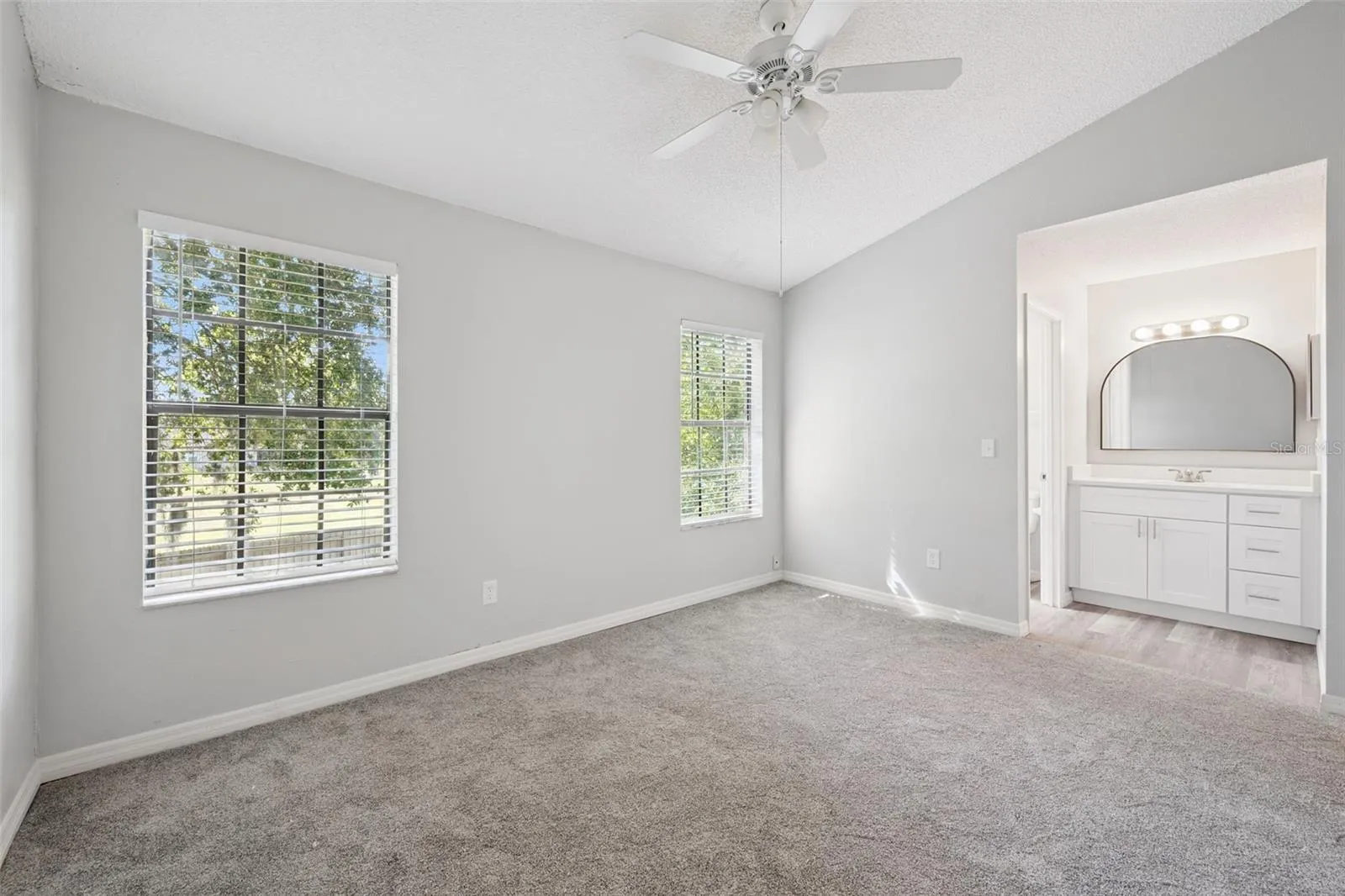 Bedroom 2 or Primary 2