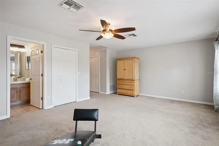 Loft/Bonus Room/4th Bedroom