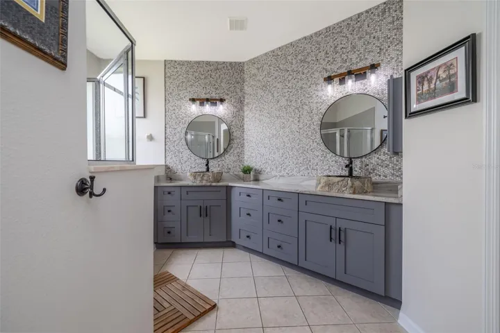 Designer-updated master bath