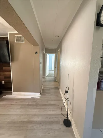 Hallway to bedrooms