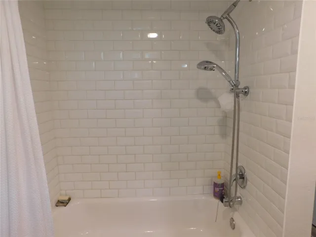 Remodeled 2nd Bath