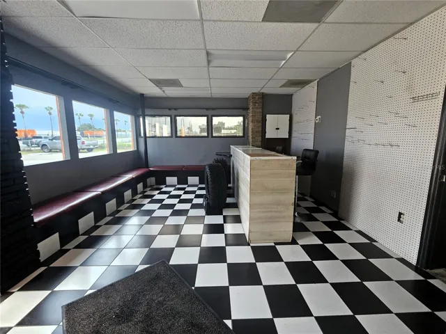 Lobby/ waiting area