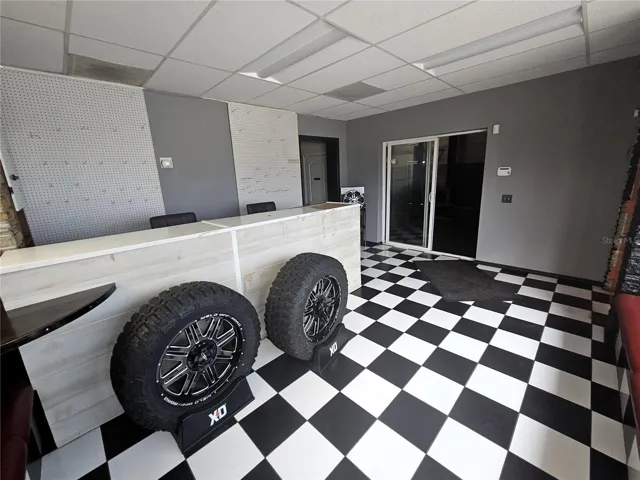 Lobby/ waiting area