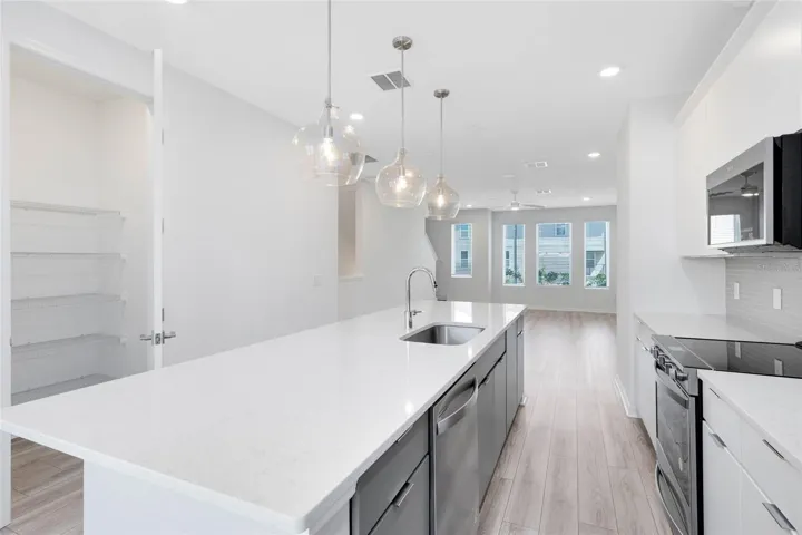 2nd floor kitchen