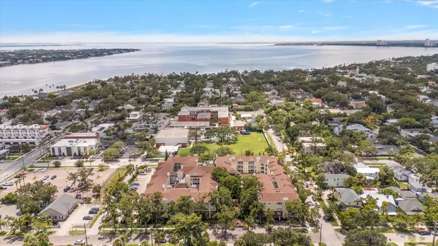 Walk or bike to scenic Bayshore Blvd
