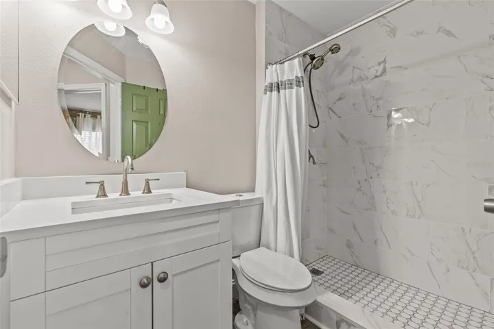 2nd Bathroom