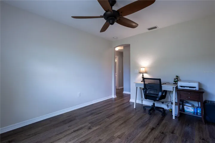 OFFICE/DEN
