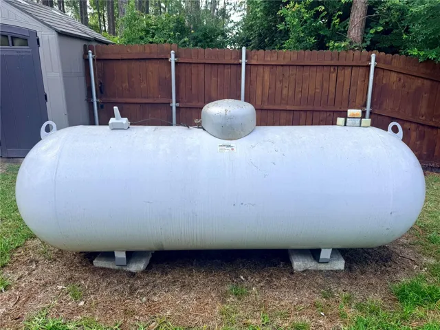 Propane tank for full house generator