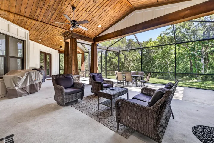 Large Screened Patio