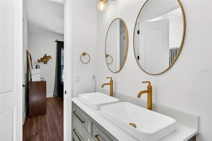 Jack and Jill Bath