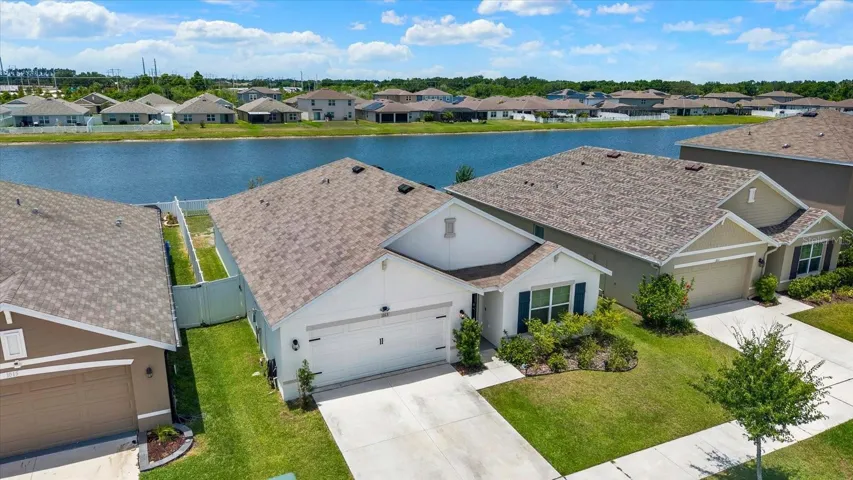 4 beds | 2 baths