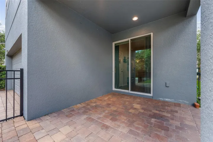 Rear Lanai