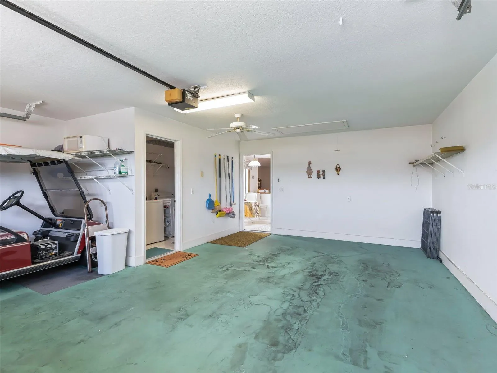 Garage with golf cart included