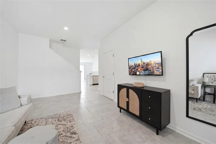 Walk into your open flex space