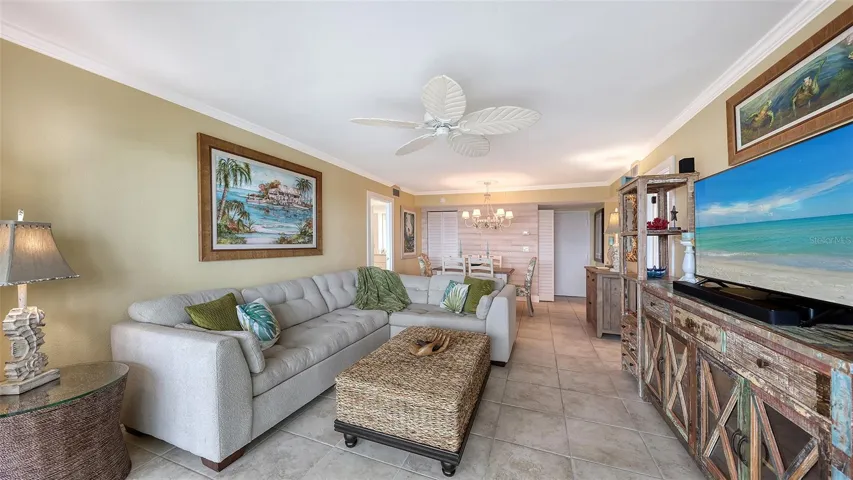 Living Room/Dining Room