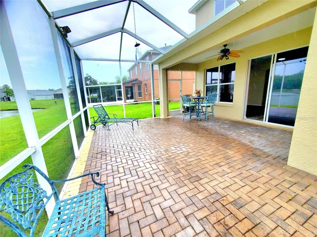 SCREEN PATIO