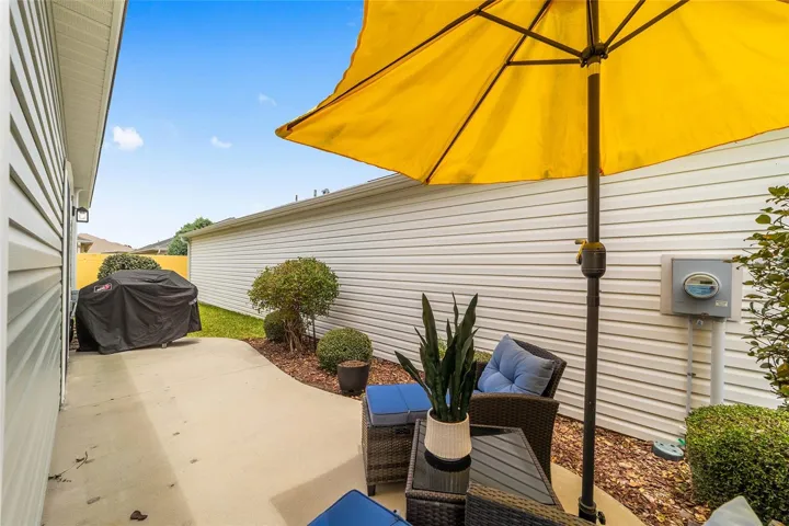 Open Patio to the backyard