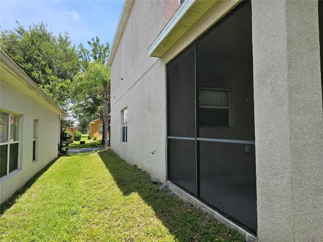 SIDE