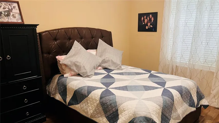 BEDROOM #2