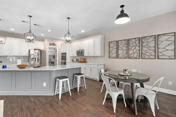 dinette area