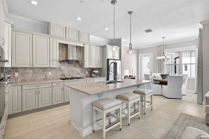 Soft close cabinets and Quartz countertops