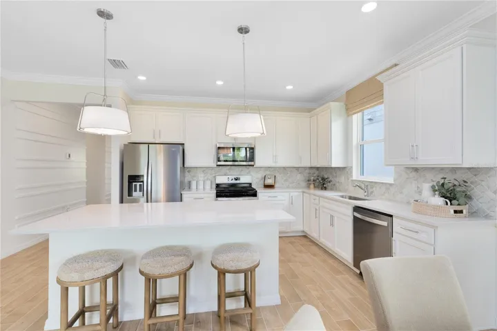 Model Home Design Only. Pictures and furnishings are for illustrative purposes only. Elevations, colors and options may vary. Furniture is for model home staging only.