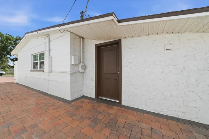 1st In-law Suite Entrance