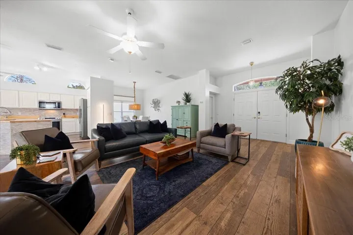 Waterproof Luxury Vinyl Plank Flooring
