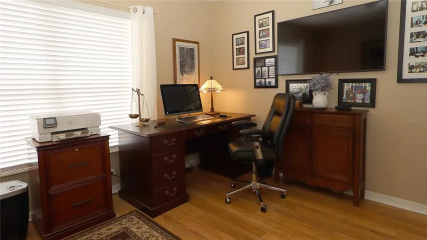 Guest Bedroom/Office