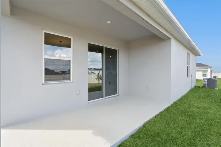 Covered Rear porch