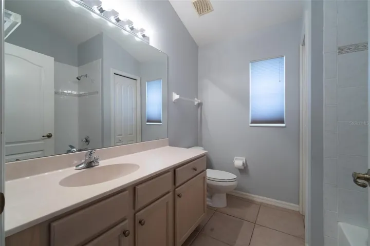 2nd Bathroom