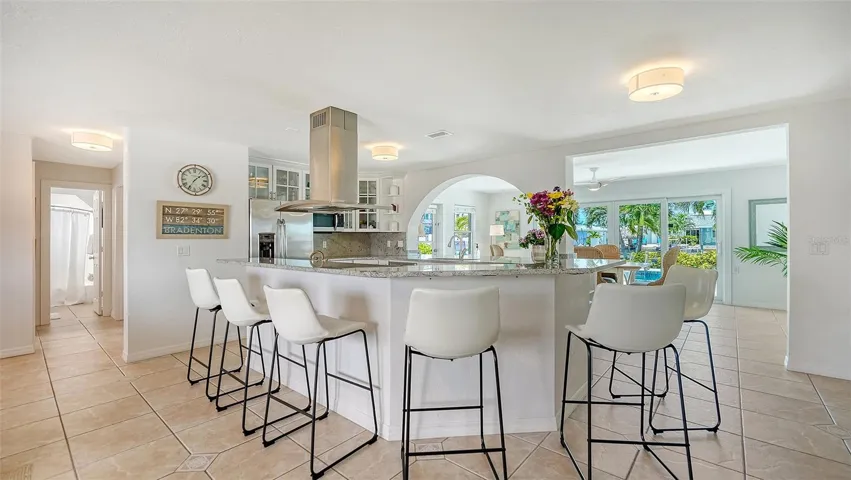 Eat at counter. Great for entertaining.
