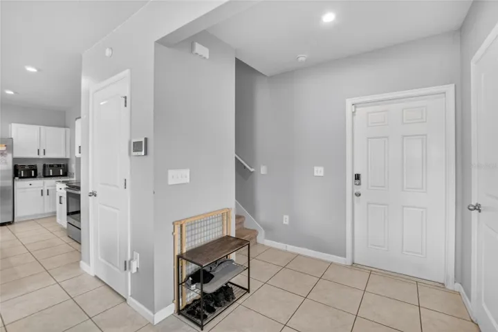 FOYER