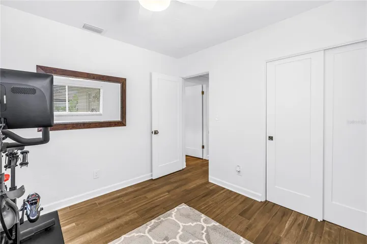 Office/workout space