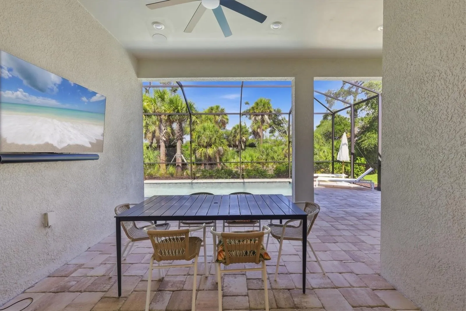 Covered lanai