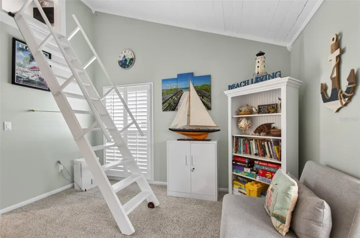 Ladder to loft