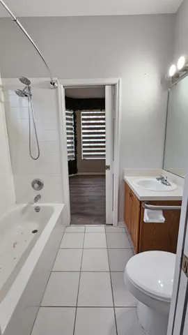 Jack & Jill bathroom