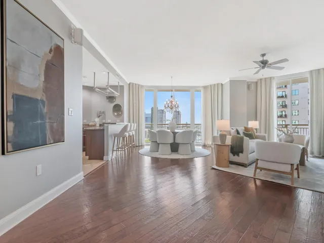 Overview of living area