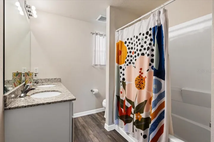 Primary En Suite