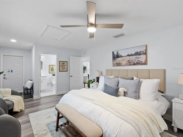 Main Bedroom with private entry and exit to outside