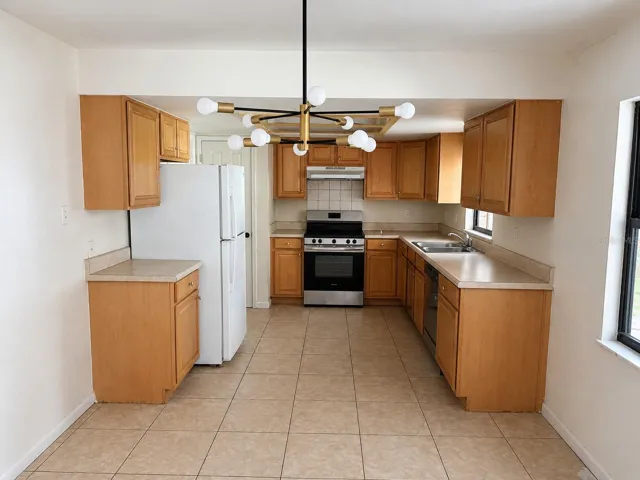 1170
