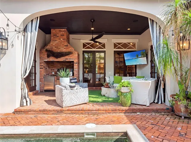 Covered Lanai with Brick Grilling Station