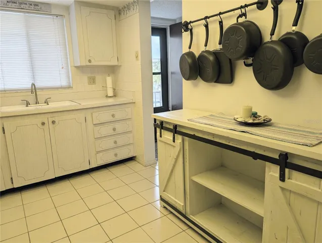Kitchen additional storage