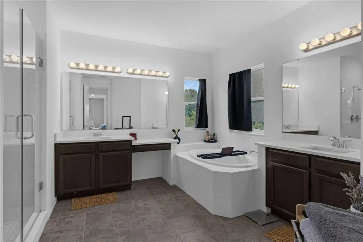 Primary Bath 2 - Upstairs
