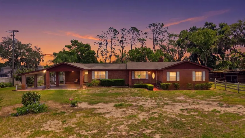 1405 Seffner Valrico Rd