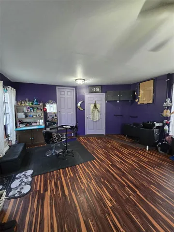 Studio/Salon